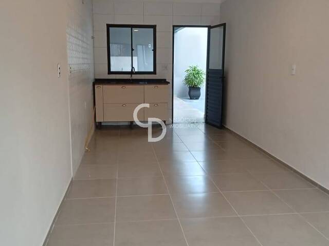#351 - Casa para Venda em Indaiatuba - SP - 1